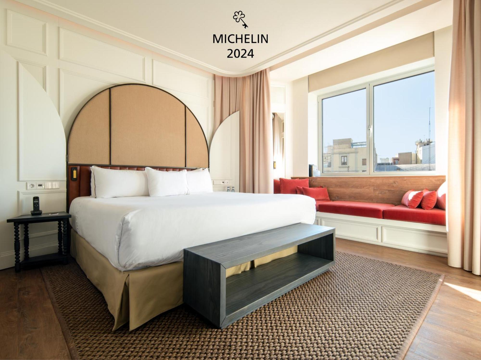 แอร์ โฮเทล แอสโทเรีย พาเลซ Hotel บาเลนเซีย ภายนอก รูปภาพ Michelin 2024